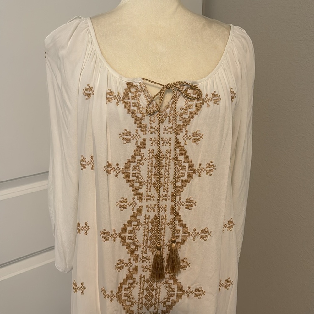 Peasant Dress - Picture 3 of 12